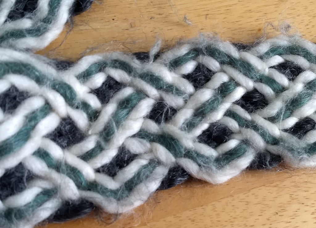 Celtic Knot Finger Weaving&nbsp;Belt