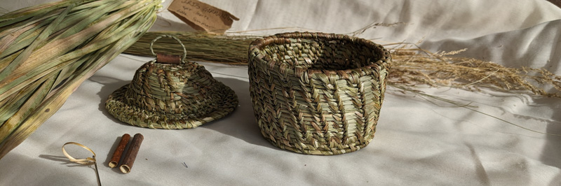 Small Coiled Grass Basket with&nbsp;Lid